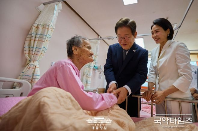 이재명 대통령, 소록도병원 방문
